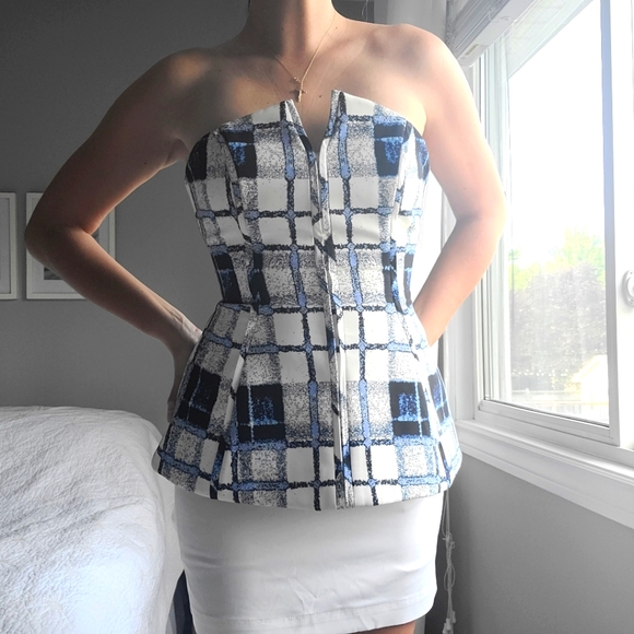 Finders Keepers Corset Top - Picture 8 of 9